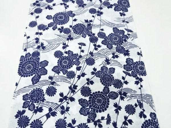 Yukata Fabric - 833 - Floating Flowers & Leafy Branches - White Discount